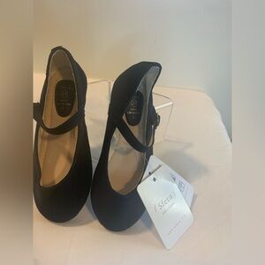 SFERA. Girls collection Black Shoes. Size 27